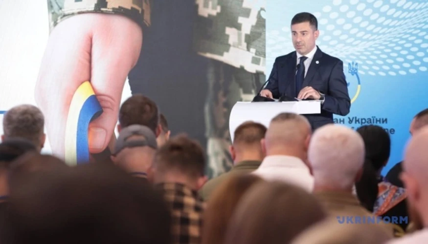 Дмитро Лубінець під час презентації Спеціальної доповіді про стан реалізації ветеранської політики в Україні