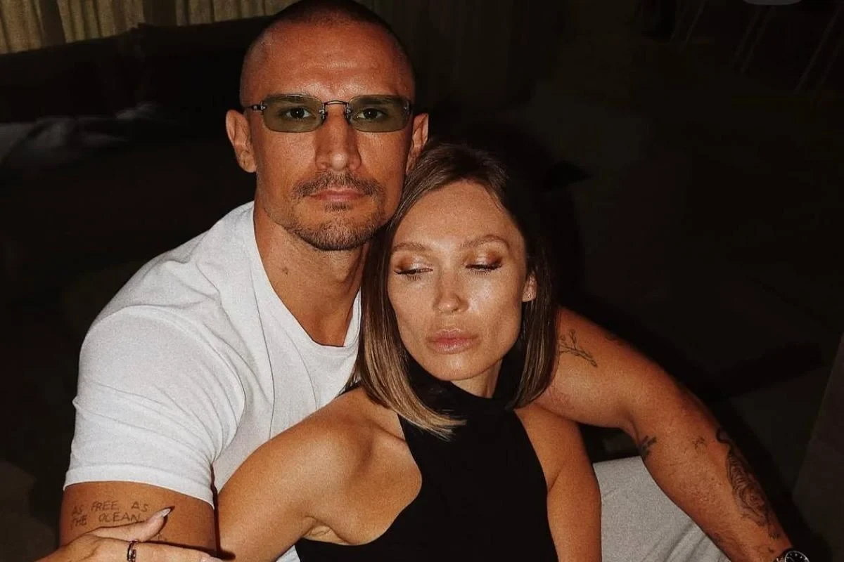 Цимбалюк у відповідь на ярлик «жінка з причепом» назвав точну кількість дітей у Світлицької